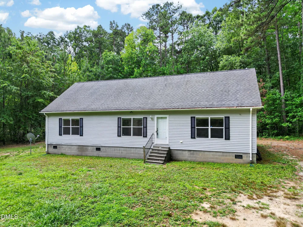 126 Hunter Road Henderson, NC 27537