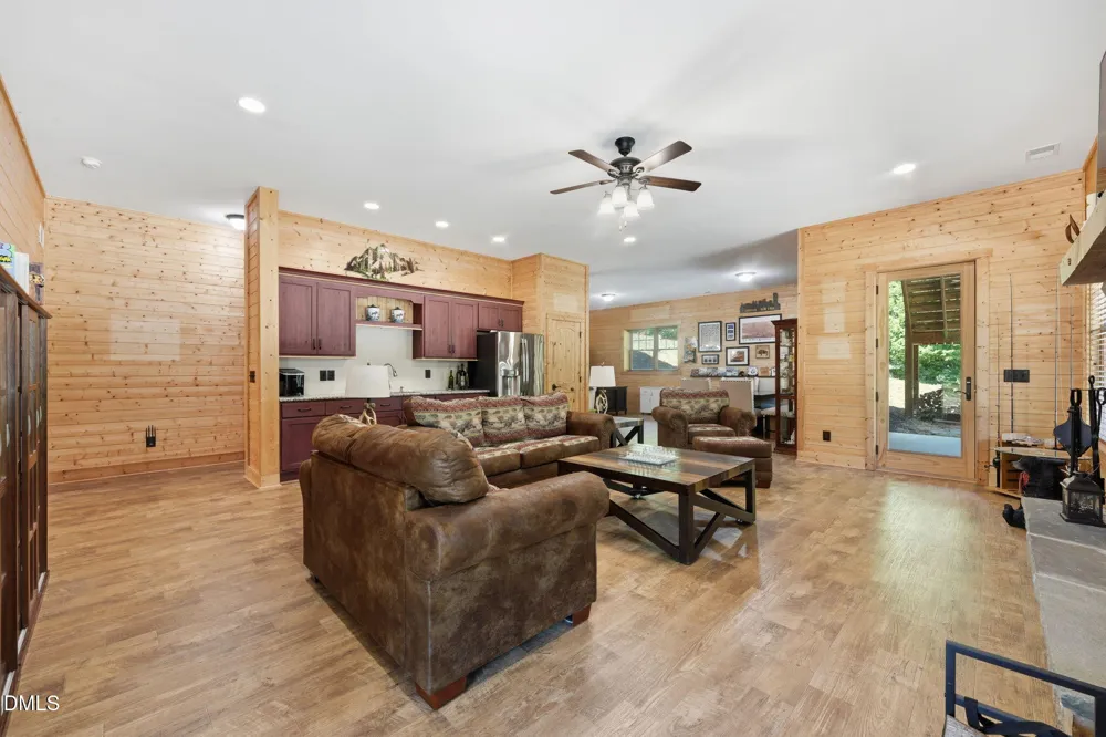 354 Wenasa Trail Yanceyville, NC 27379