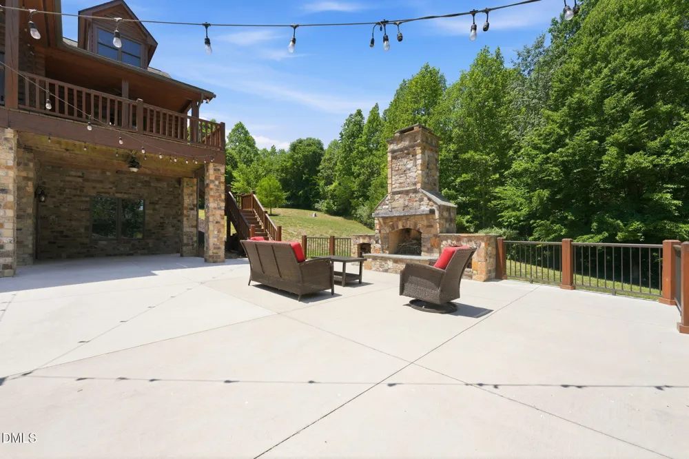 354 Wenasa Trail Yanceyville, NC 27379