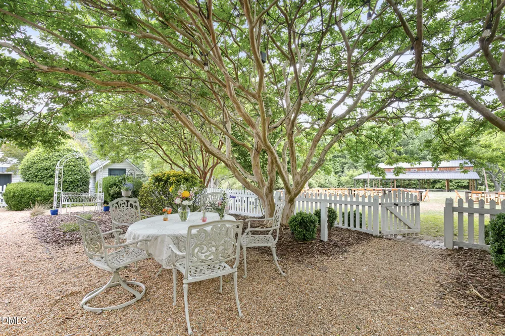 3679 Oak Lawn Farm Road Oxford, NC 27565