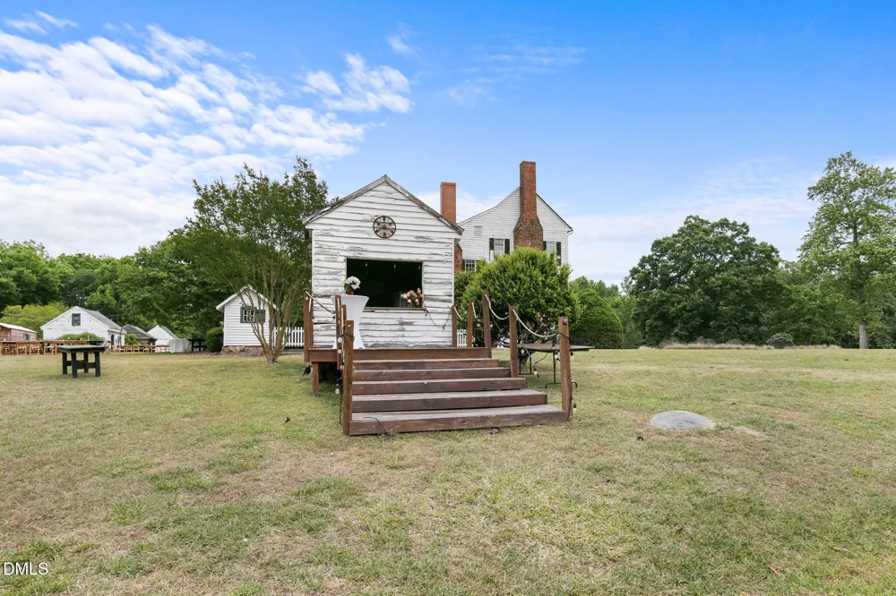 3679 Oak Lawn Farm Road Oxford, NC 27565