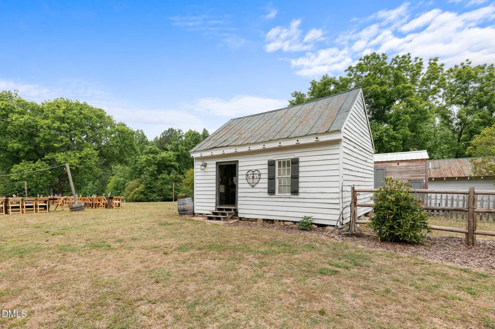 3679 Oak Lawn Farm Road Oxford, NC 27565