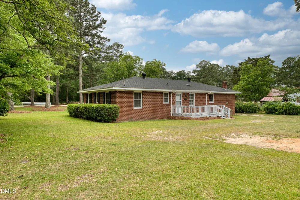 5257 Us 64 Alt E Conetoe, NC 27819