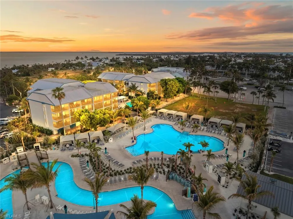 3233 Captiva Resort Villas Captiva, FL 33924