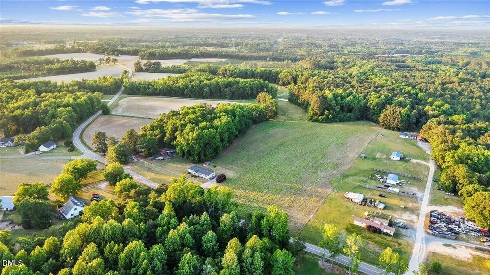 160 County Line Road Benson, NC 27504