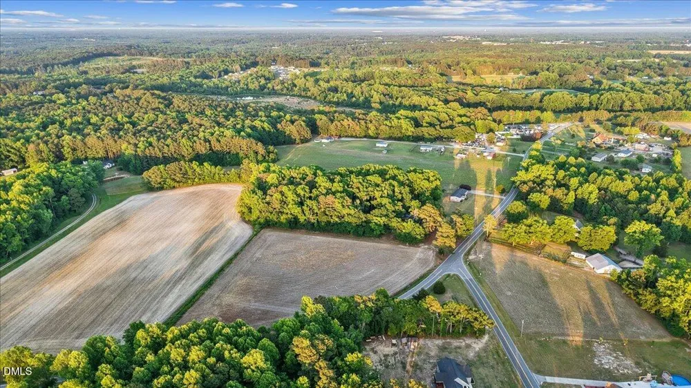 160 County Line Road Benson, NC 27504