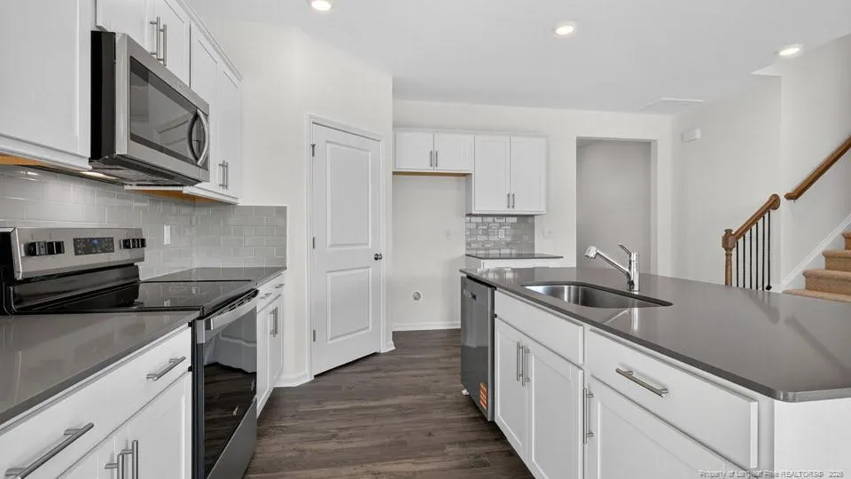 1110 Shoreline Drive Vass, NC 28394