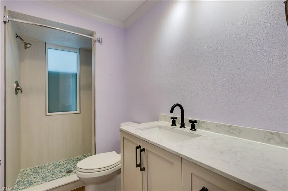 2639 Bridgeview Street Matlacha, FL 33993