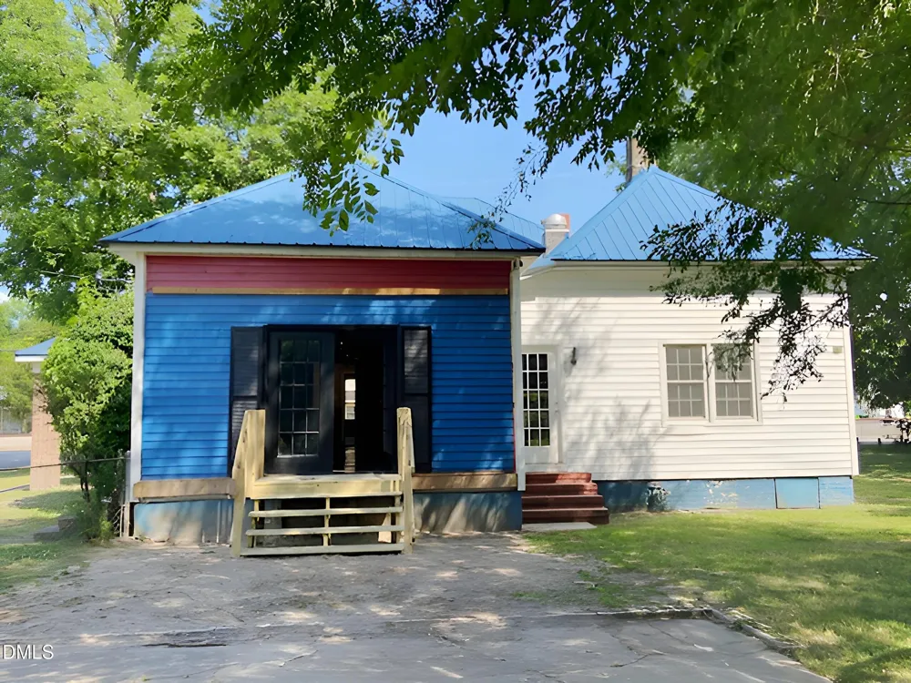 301 S Wilson Street Fremont, NC 27830