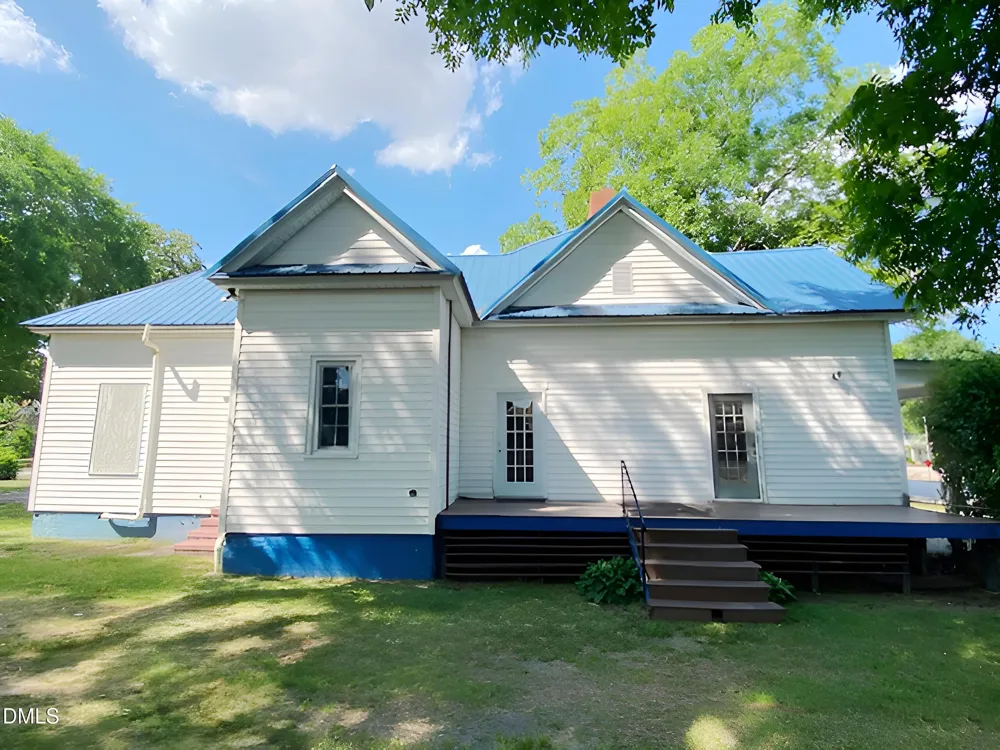 301 S Wilson Street Fremont, NC 27830