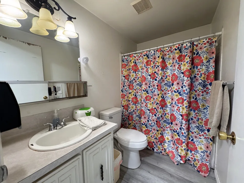 302 O'Tyson Mt Pleasant, TX 75455