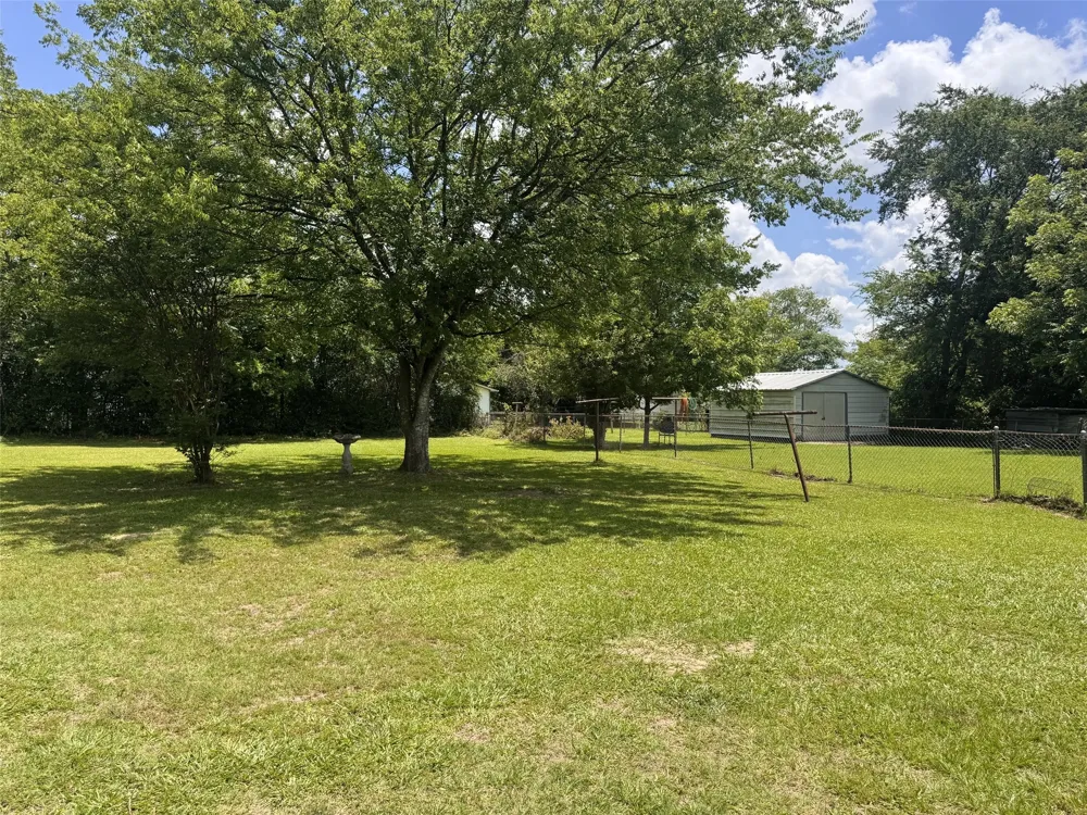 302 O'Tyson Mt Pleasant, TX 75455