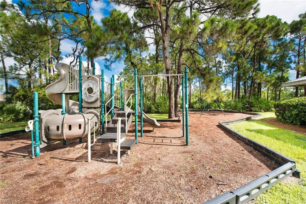 3728 STONE WAY Estero, FL 33928