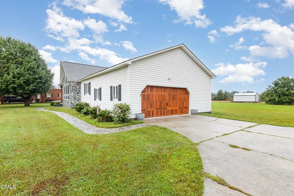 128 Linda Street Princeton, NC 27569