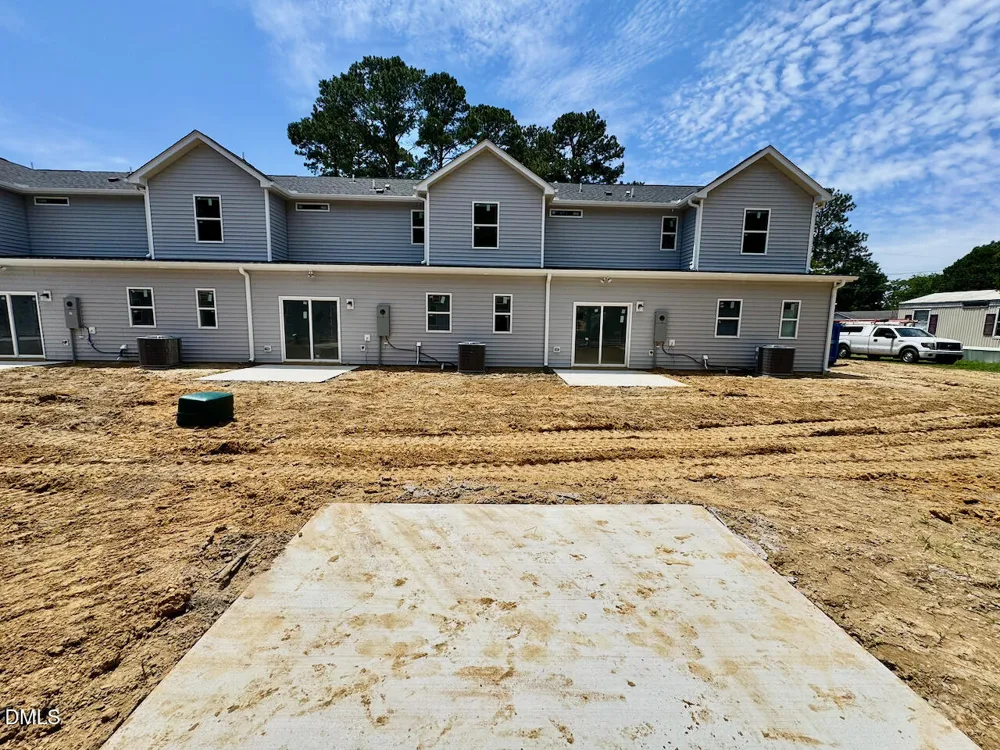 218 George Street #A Four Oaks, NC 27524