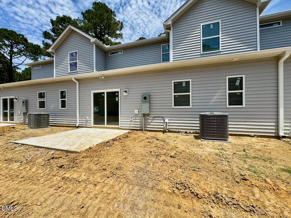 218 George Street #A Four Oaks, NC 27524