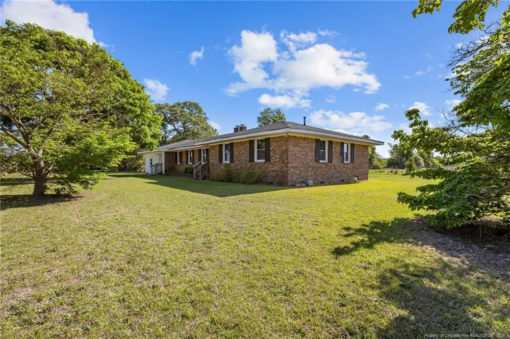257 Plantation Road Red Springs, NC 28377