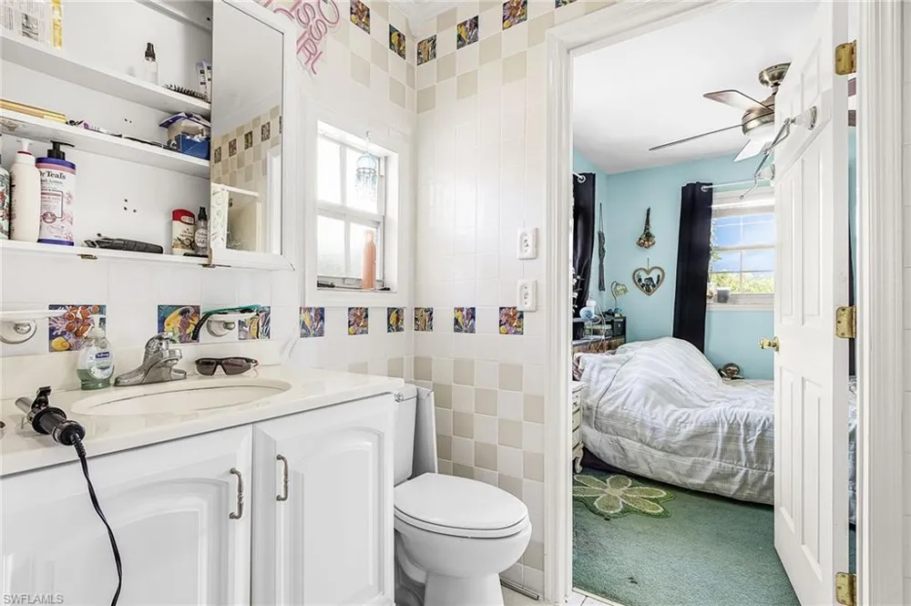 6351 Allen Park Drive Bokeelia, FL 33922