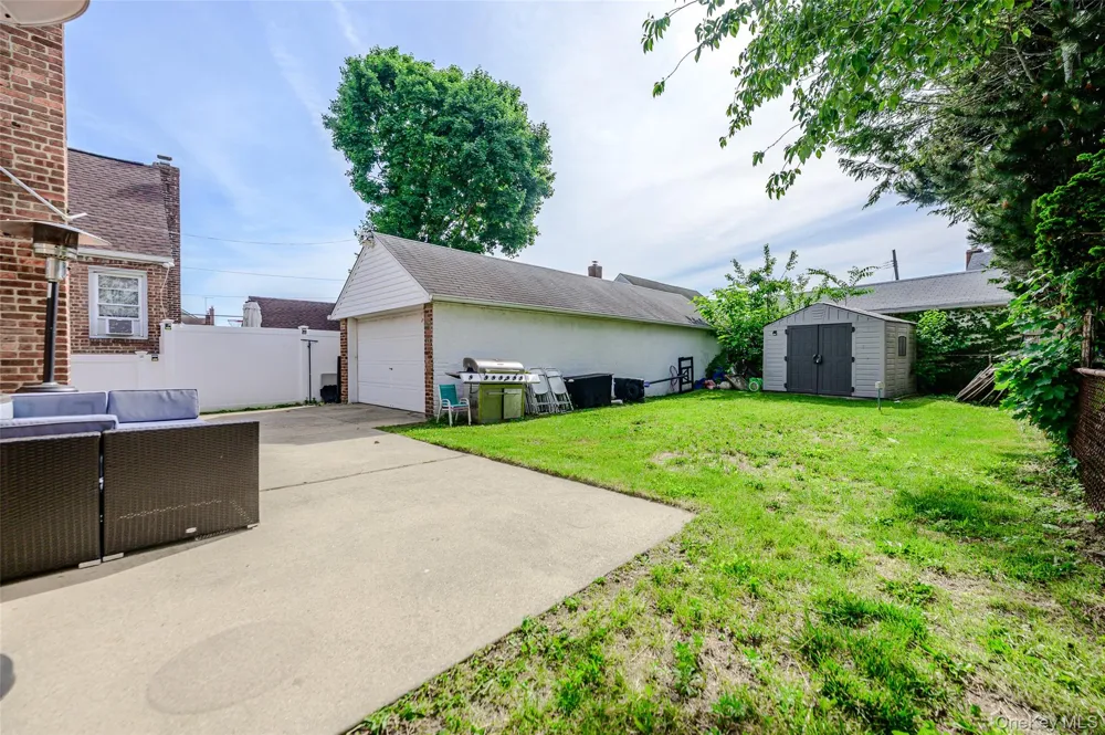 58 Montgomery Street Valley Stream, NY 11580