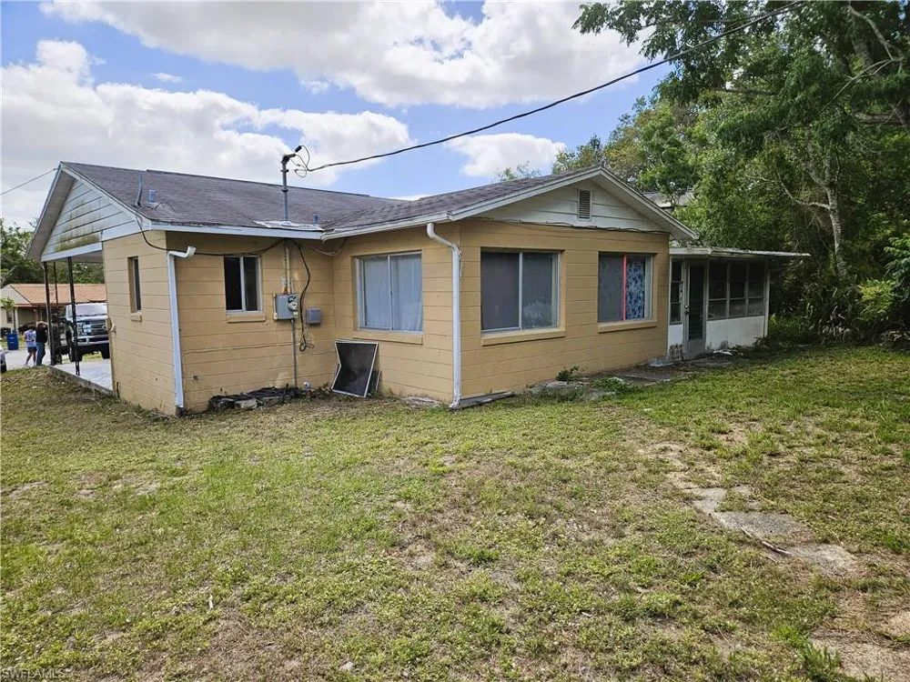 1112 Evanston Street Sebring, FL 33870