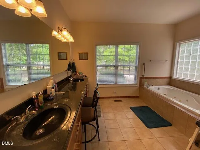 176 S Chaucer Way Kittrell, NC 27544