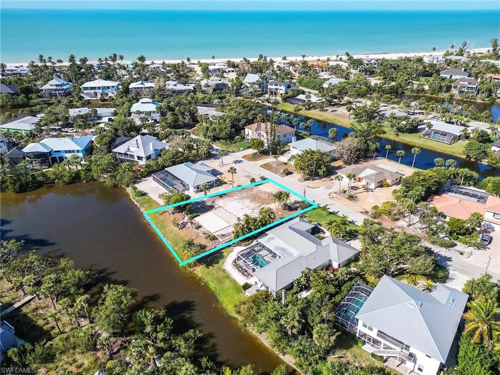 1016 Fish Crow Road Sanibel, FL 33957
