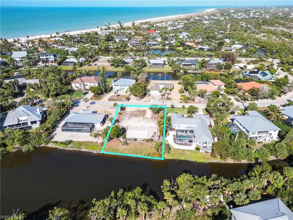 1016 Fish Crow Road Sanibel, FL 33957