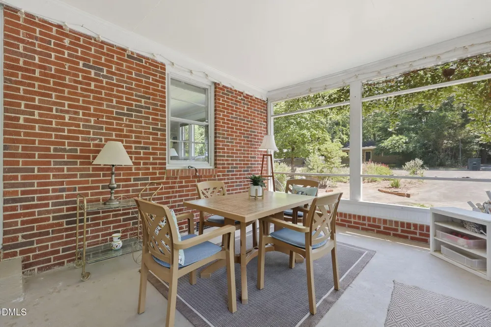 101 Hanna Street Carrboro, NC 27510