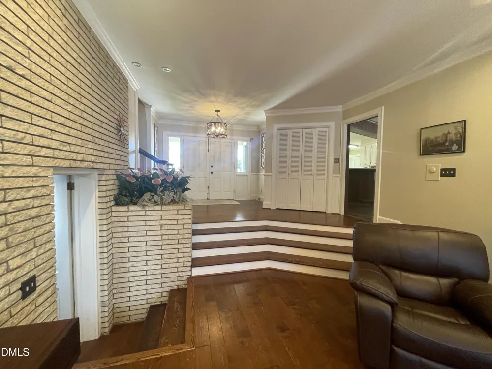 1607 Lakeshore Drive Dunn, NC 28334