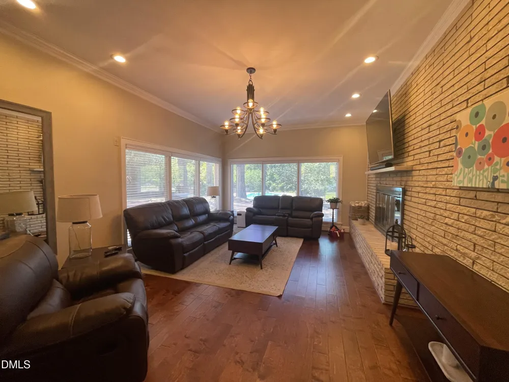 1607 Lakeshore Drive Dunn, NC 28334