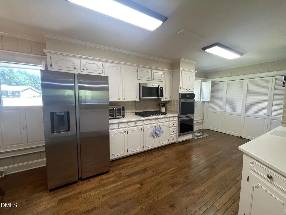 1607 Lakeshore Drive Dunn, NC 28334