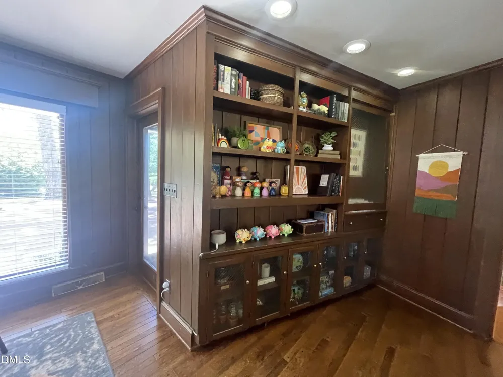 1607 Lakeshore Drive Dunn, NC 28334