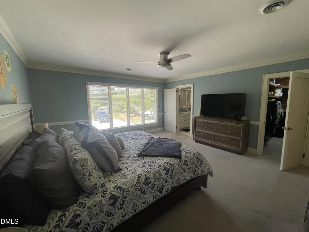 1607 Lakeshore Drive Dunn, NC 28334
