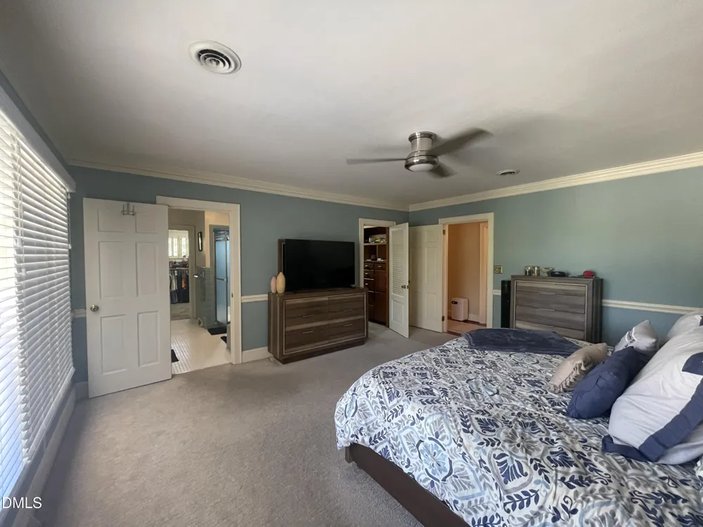 1607 Lakeshore Drive Dunn, NC 28334