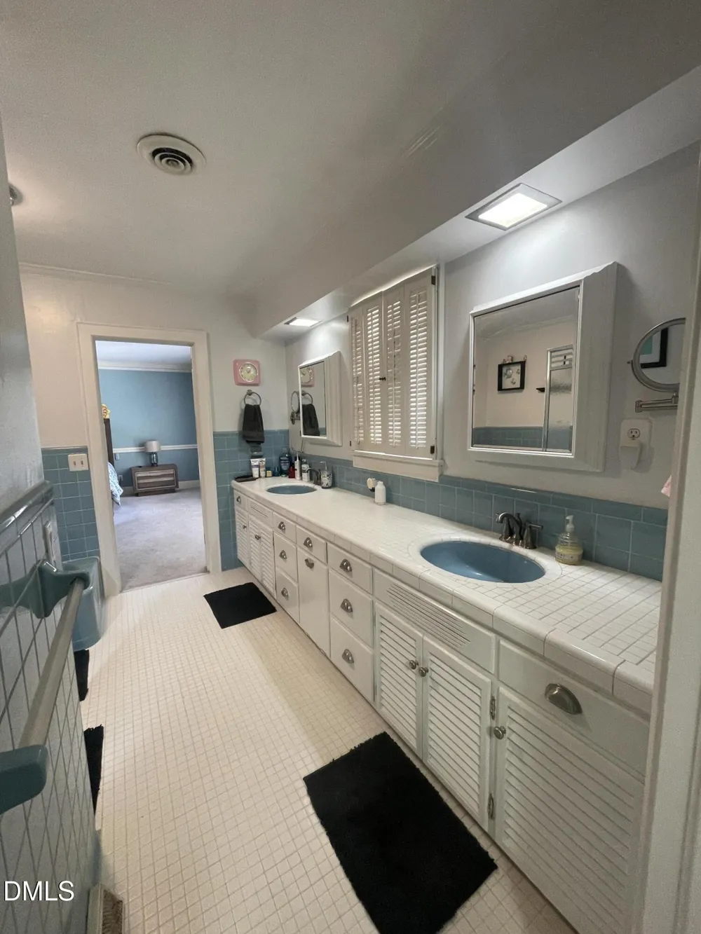 1607 Lakeshore Drive Dunn, NC 28334