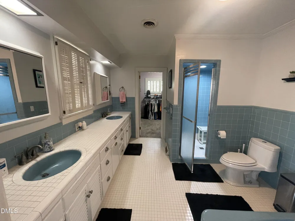 1607 Lakeshore Drive Dunn, NC 28334