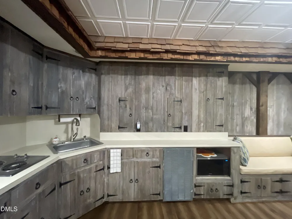 1607 Lakeshore Drive Dunn, NC 28334