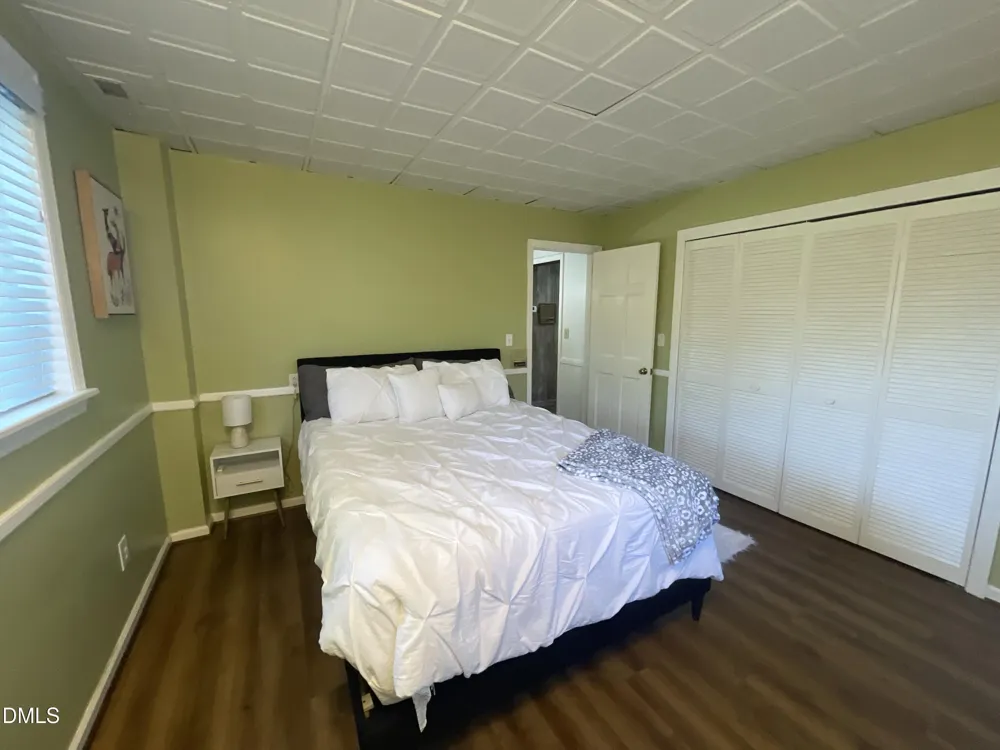 1607 Lakeshore Drive Dunn, NC 28334