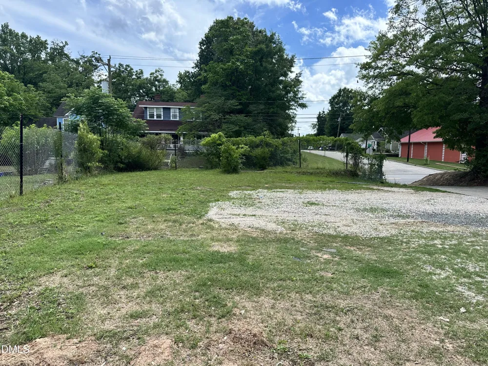 1807 Angier Avenue Durham, NC 27703