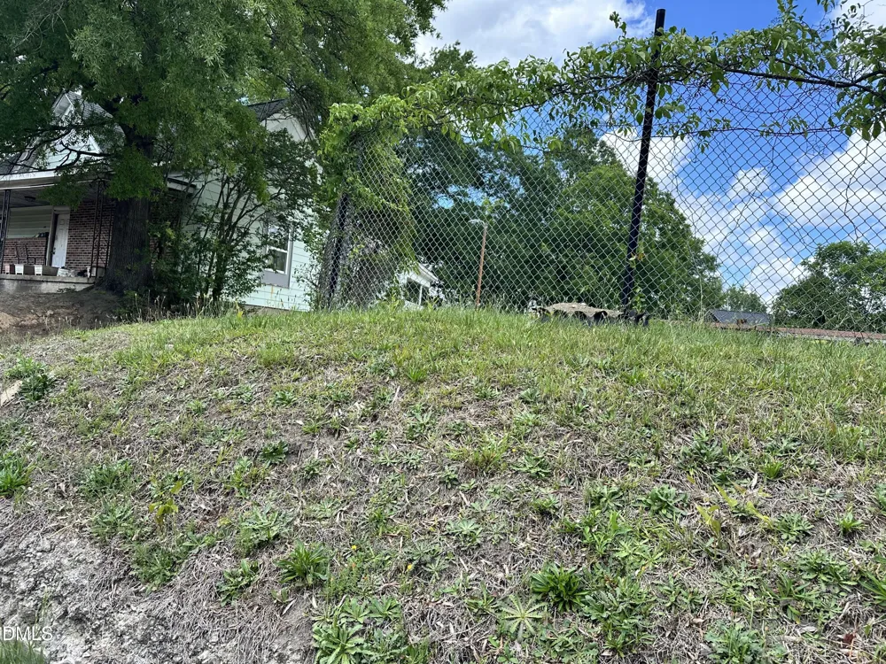 1807 Angier Avenue Durham, NC 27703