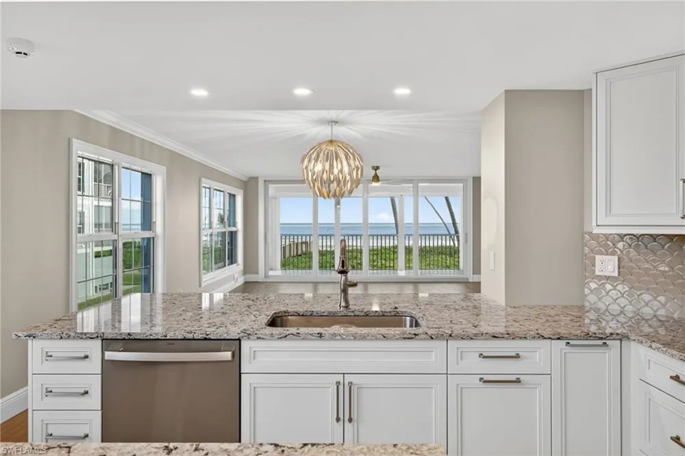 3145 W Gulf Drive #201 Sanibel, FL 33957