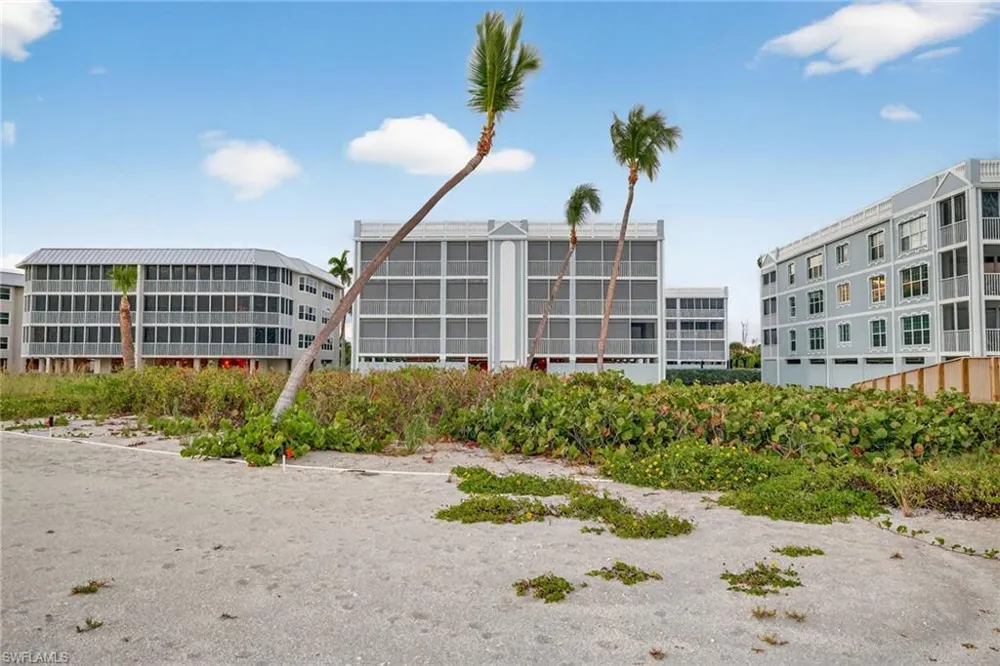 3145 W Gulf Drive #201 Sanibel, FL 33957