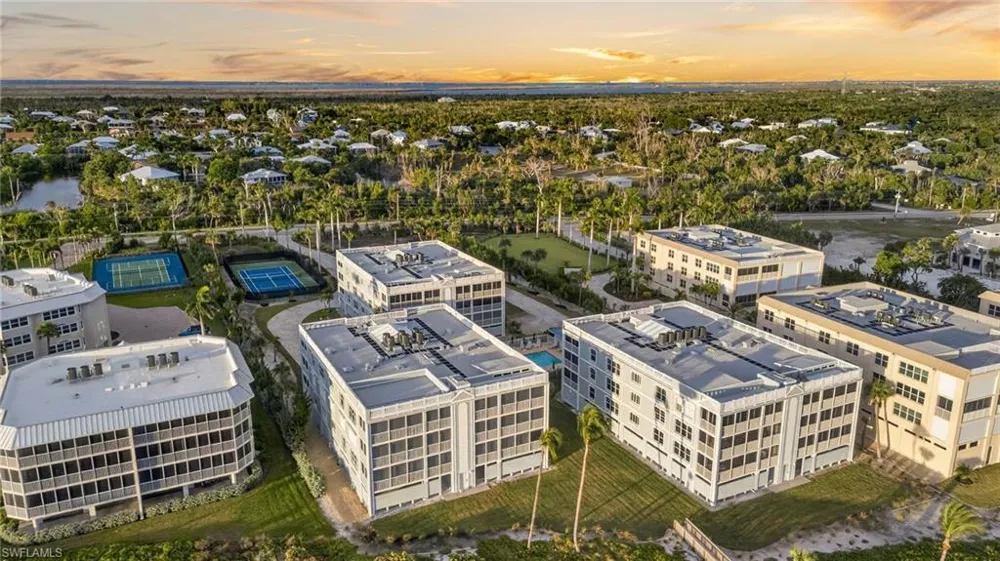 3145 W Gulf Drive #201 Sanibel, FL 33957