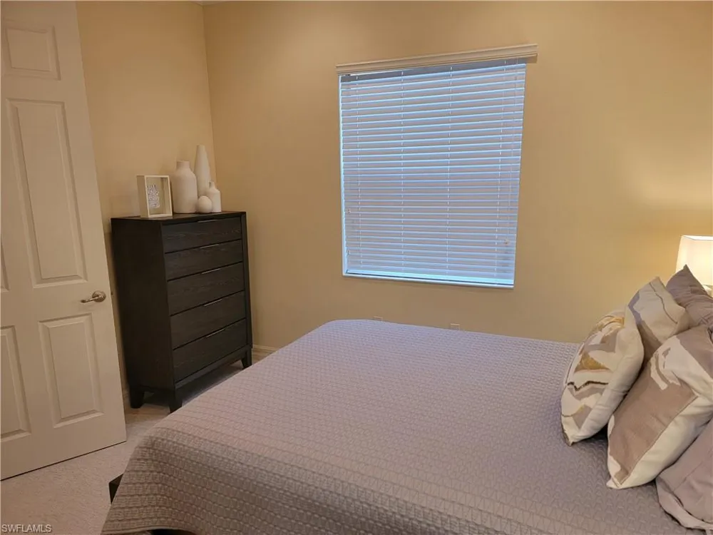 3279 Tahoe Court Naples, FL 34119