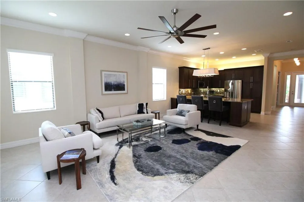 3279 Tahoe Court Naples, FL 34119