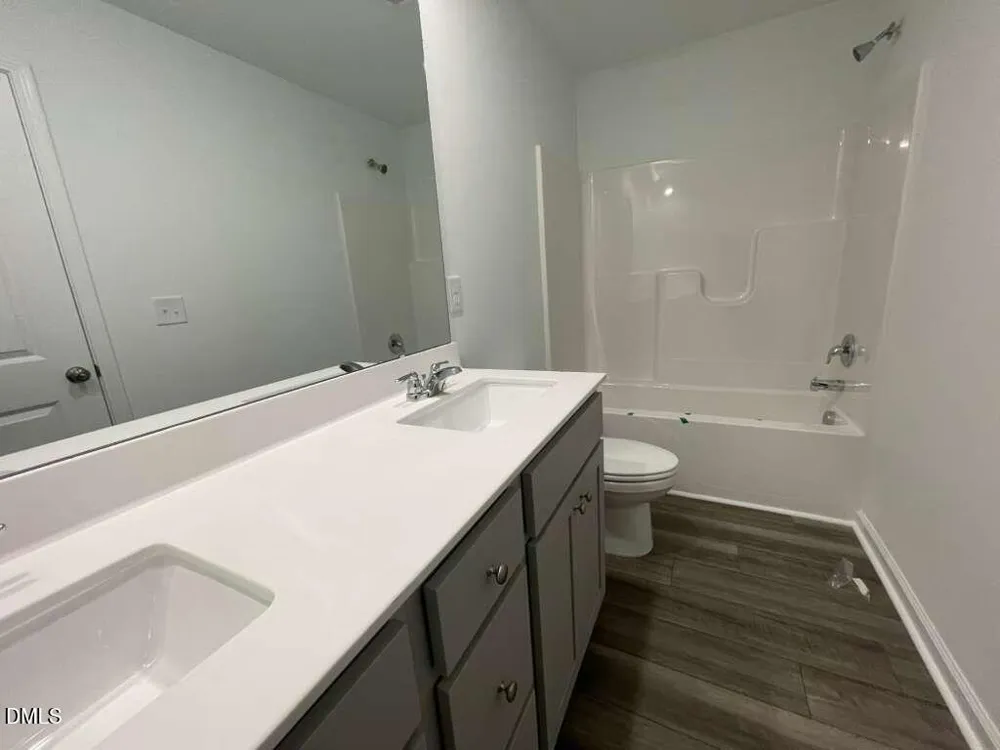 192 Lily Patch Lane Smithfield, NC 27577