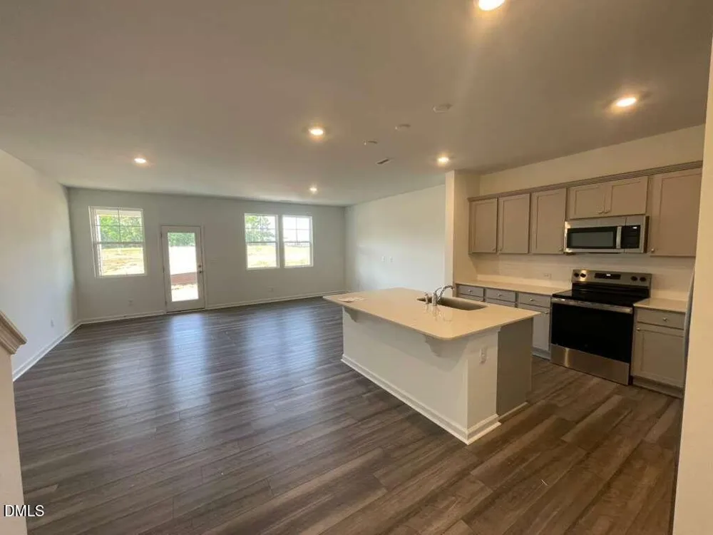 192 Lily Patch Lane Smithfield, NC 27577