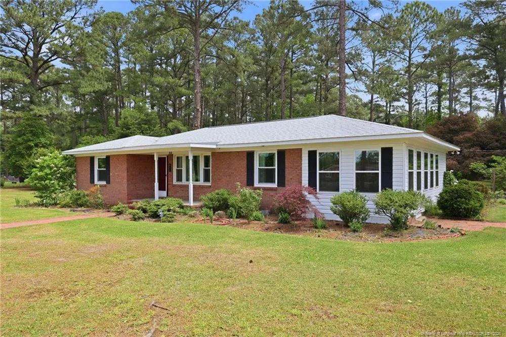634 Watts Road Lumberton, NC 28360