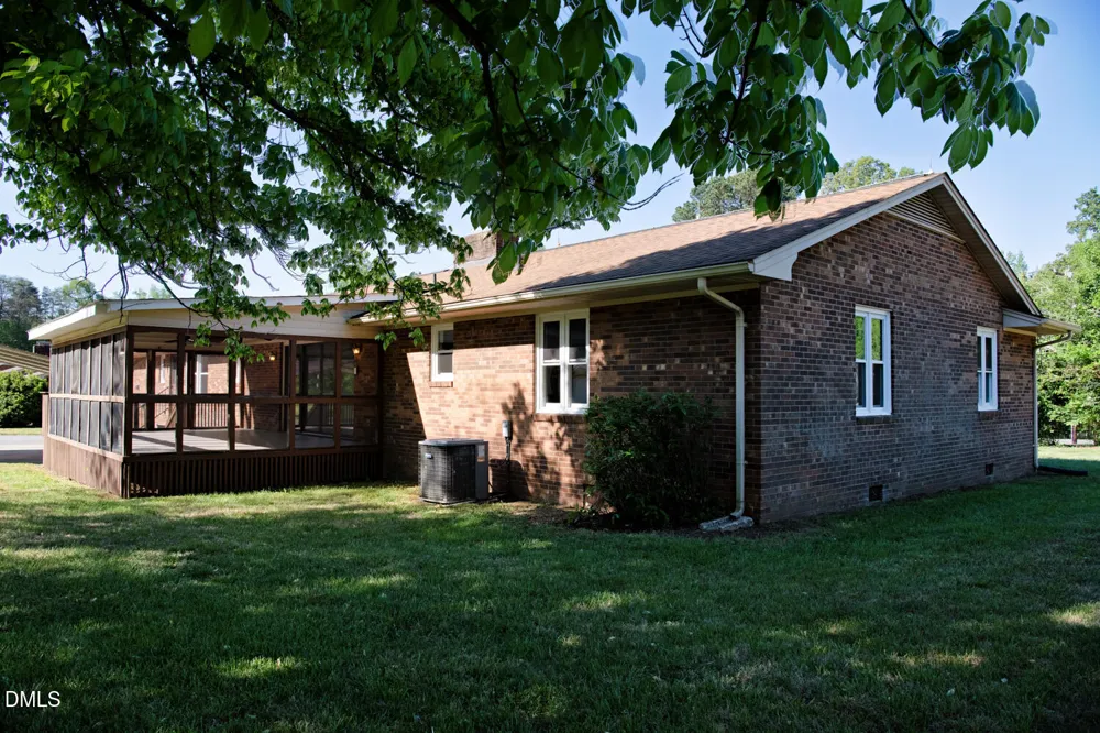 1521 Nc 87 Highway Elon, NC 27244