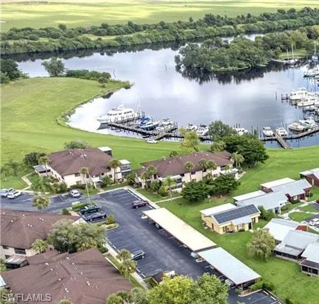 1064 Villa Drive #C103 Labelle, FL 33935
